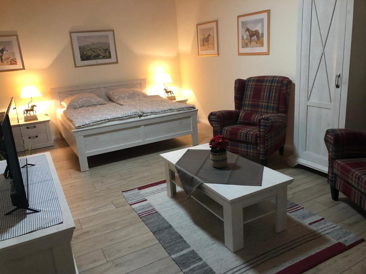 Ferienapartments Reitanlage Schenksolz Schenklengsfeld Экстерьер фото